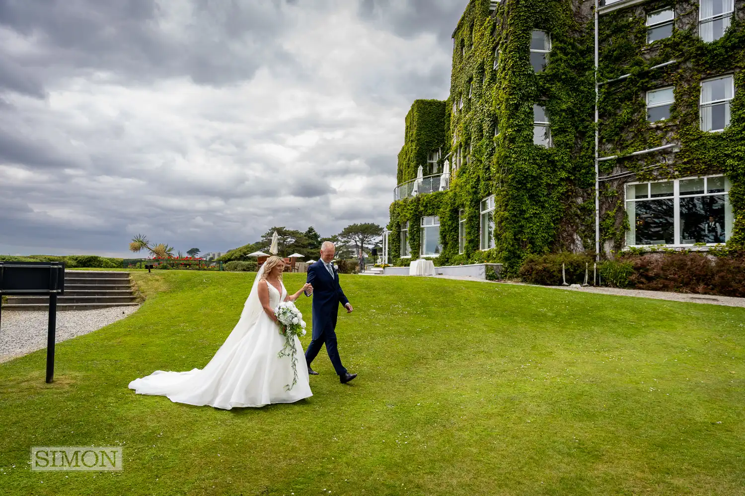 Weddings in Cornwall at the Carlyon Bay Hotel