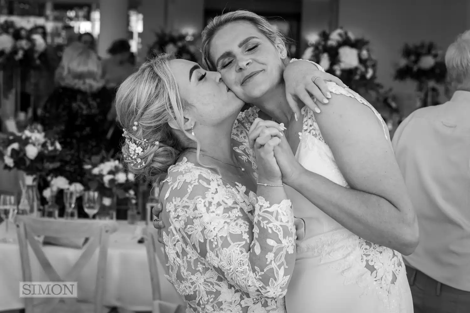 Chloe and Chelsey’s Unforgettable Wedding at Southampton Harbour Hotel