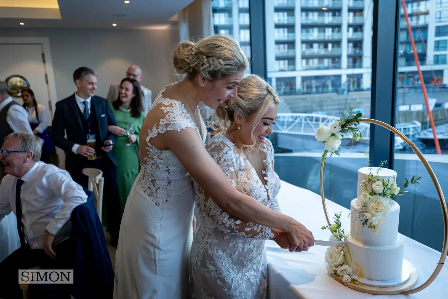 Chloe and Chelsey’s Unforgettable Wedding at Southampton Harbour Hotel