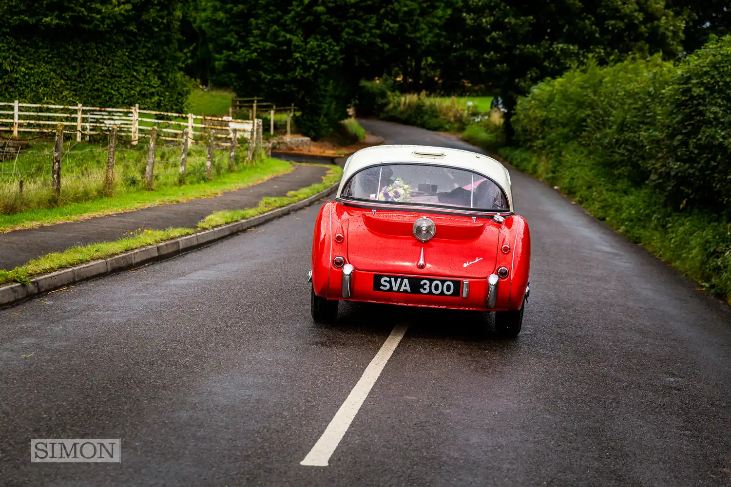 What to do if it rains on your wedding day