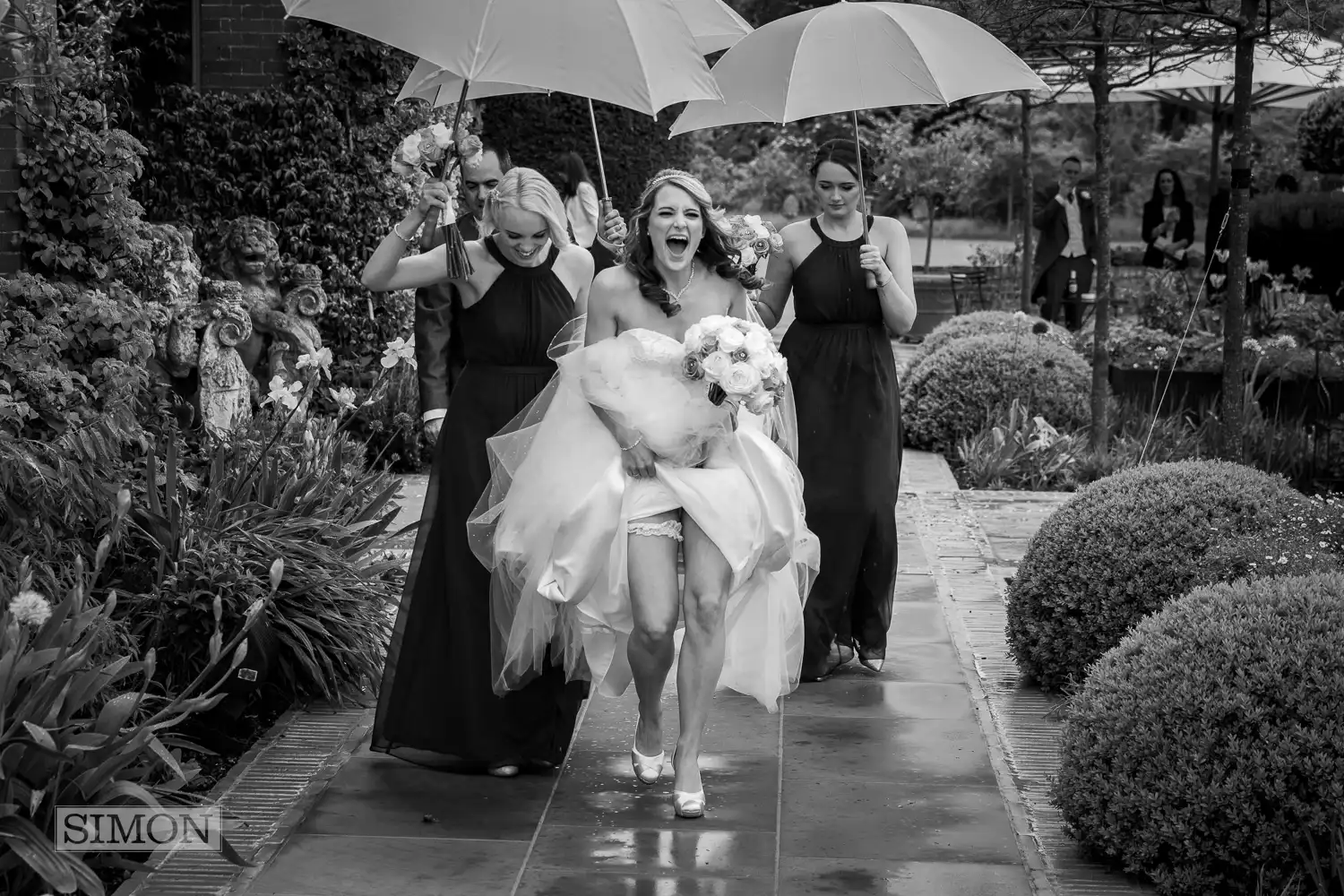 What to do if it rains on your wedding day